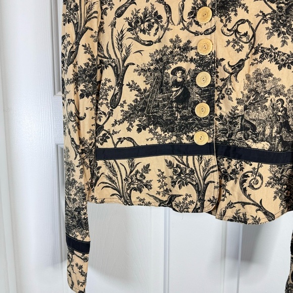 Neesh by D.A.R Floral Jacket - Picture 2 of 9